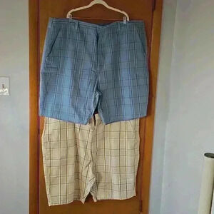 2 pair of North forty brand men's plaid shorts. Flat fronts.